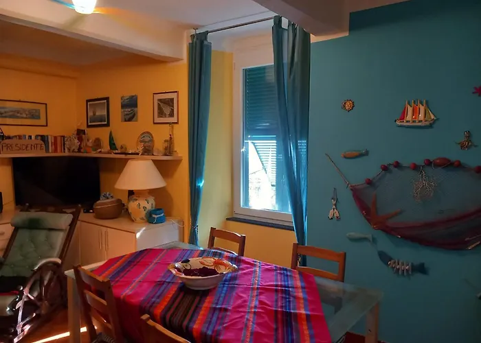 On The -30 Mt In Arenzano-genova *